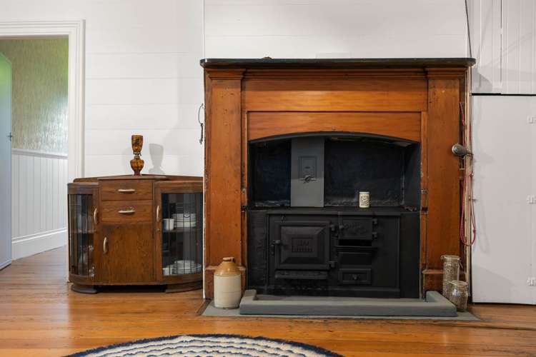 1 Gow Street Helensville_21