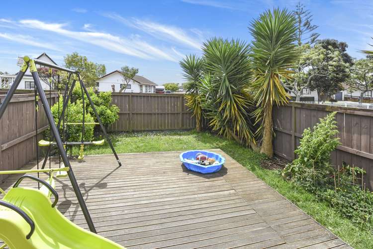 92 Burundi Avenue Clendon Park_1