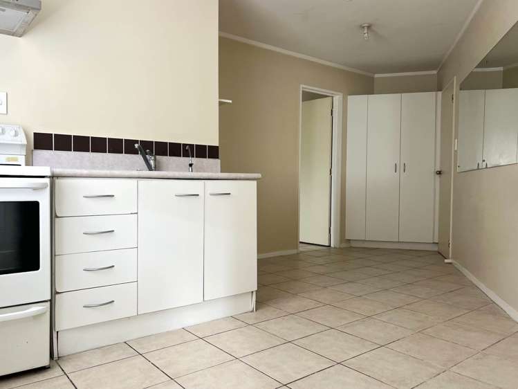 Unit 6/560 Swanson Road Ranui_6