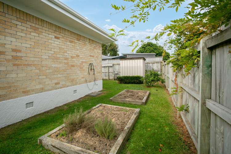 54 Chaucer Street Leamington_18