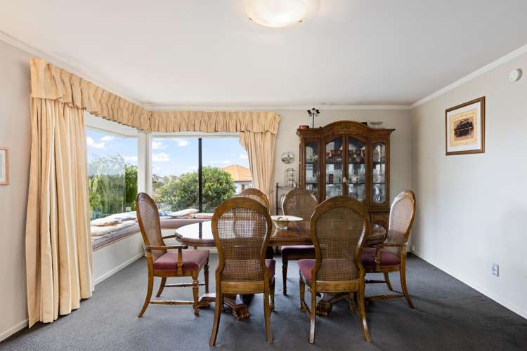 53 Alec Craig Way Gulf Harbour_5