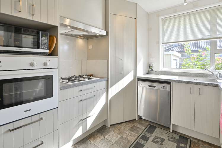1107 Heretaunga Street East Parkvale_3