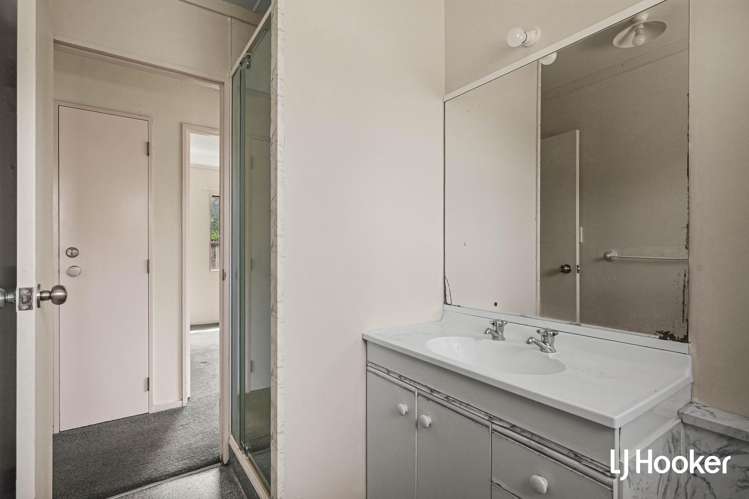 8 Koutunui Road Athenree_10