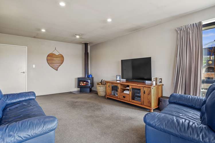 2233 South Eyre Road West Eyreton_5