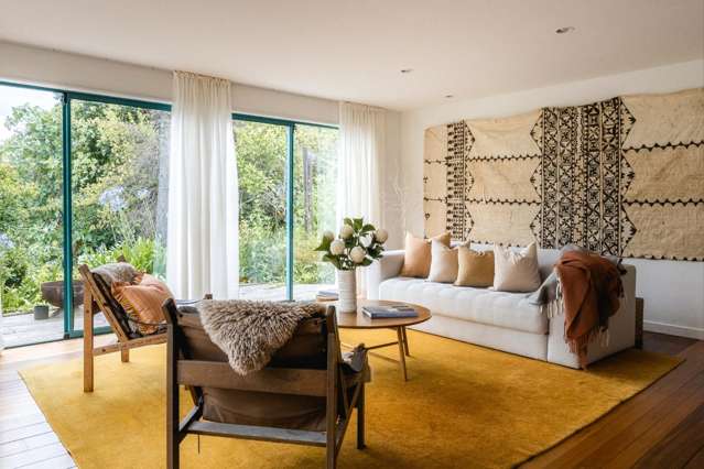 Sun-Soaked Palm Beach Living