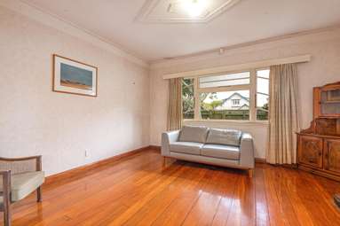 15 St Johns Avenue_3