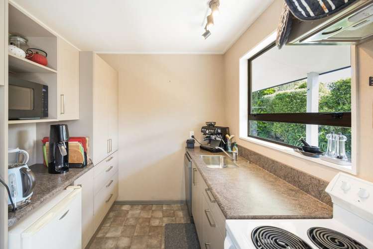 186A Amberley Avenue Highbury_4