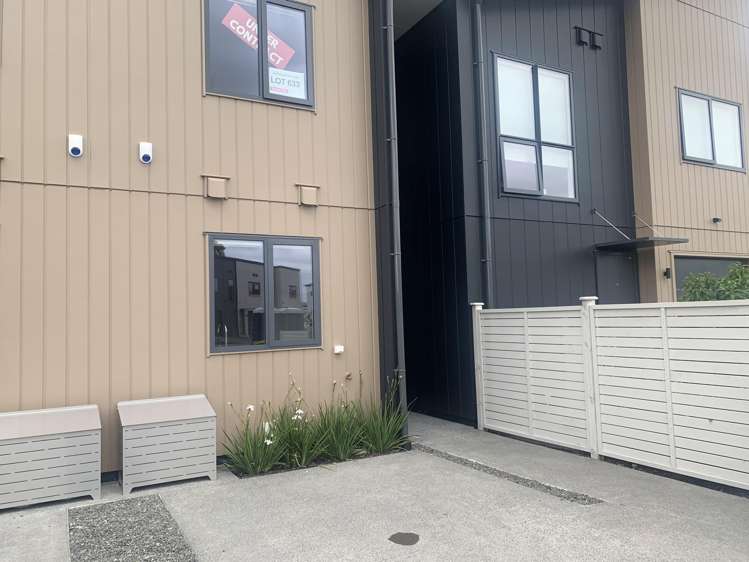 20 POHORAMA LANE "WAIATA SHORES" Takanini_19