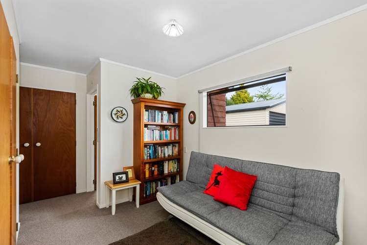 8 Eliot Place Leamington_14