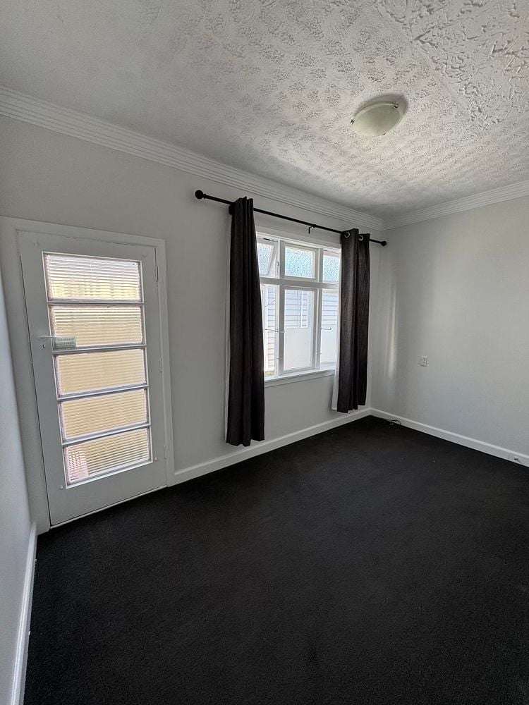 63 Victoria Street Alicetown_14