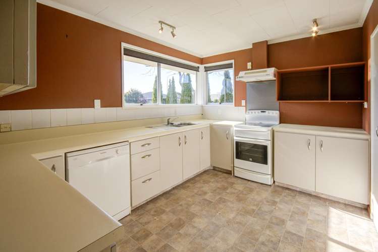 19 Broadfell Avenue Avonhead_1