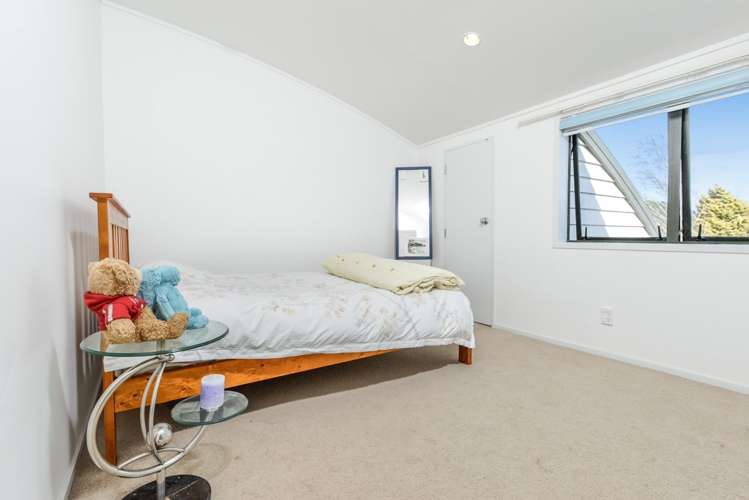 2/76 Galway Street Onehunga_11