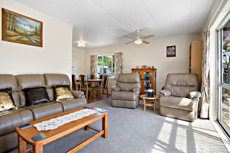 2 Starforth Place Henderson_5