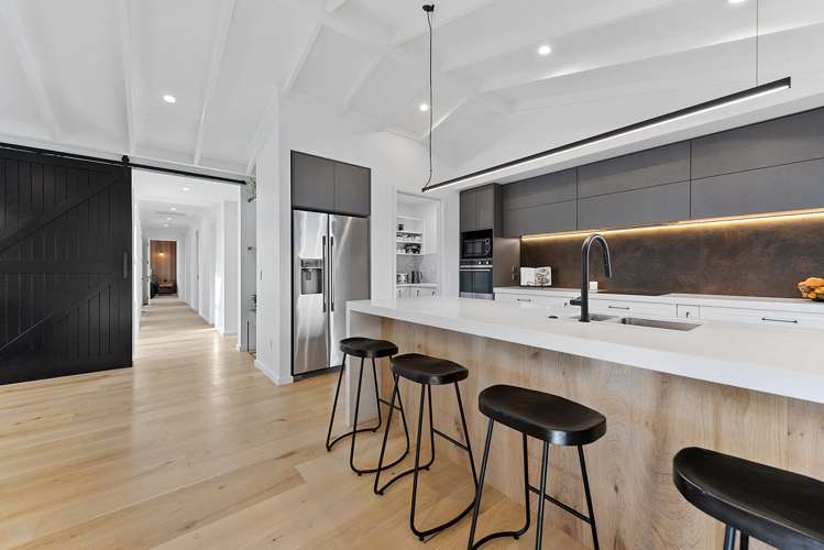 9 South Oaks Close Pukemoremore_7