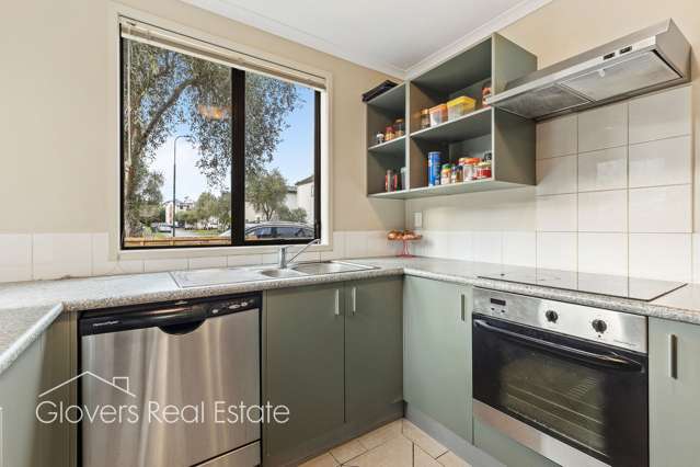 62 Verdale Circle Glen Eden_4