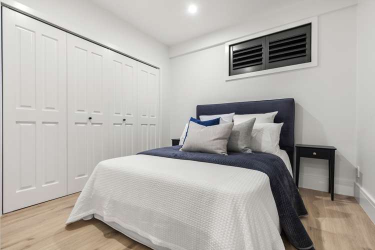 16 Island View Terrace Cockle Bay_30