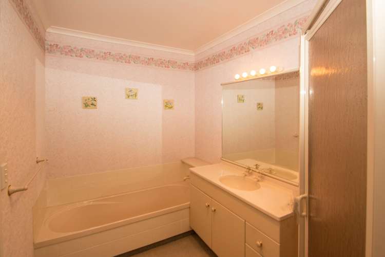 15 Beaufort Mews Taradale_14