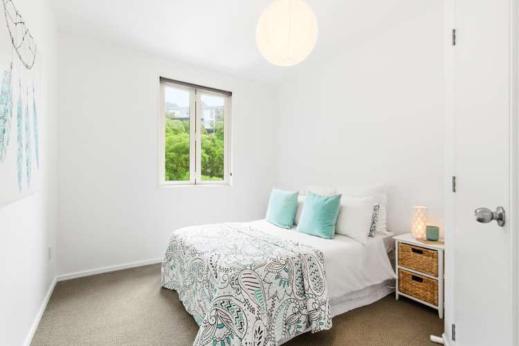 2/39 Onslow Road Khandallah_9