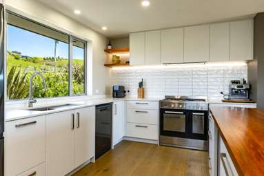 47 Kahu Way_2