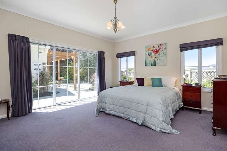 1 Farm Road Allenton_12