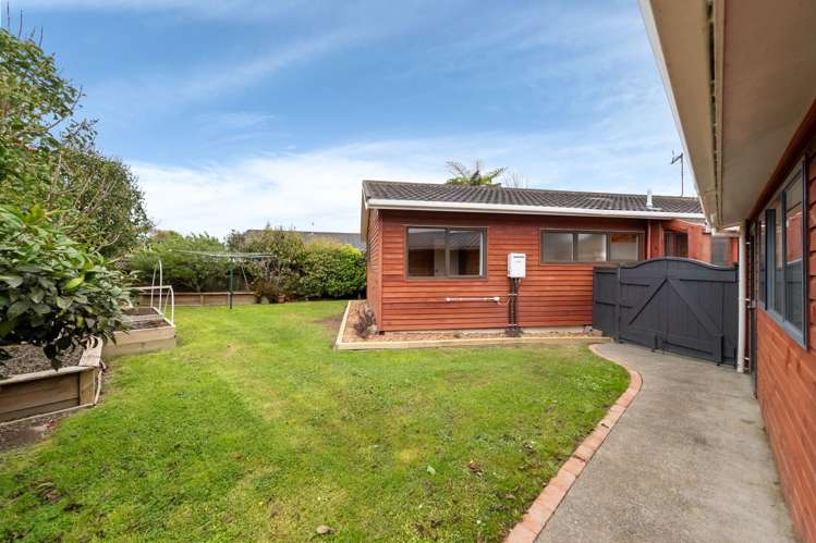 60 Pasadena Crescent Totara Park_15
