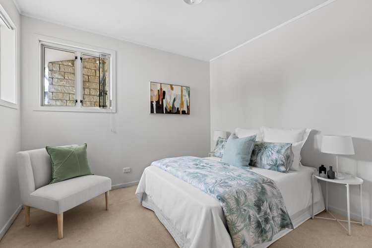 9 Lakeside Drive Orewa_16