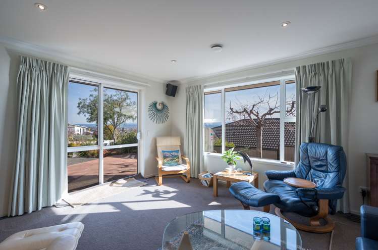 5 Norfolk Place Stoke_8