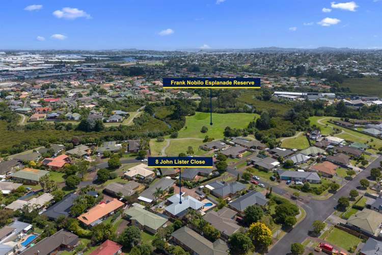 8 John Lister Close Golflands_24