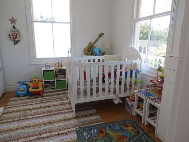 19 Owens Road Devonport_12