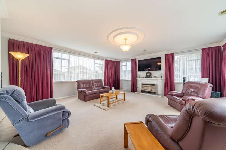 19 Comeskey Grove_5
