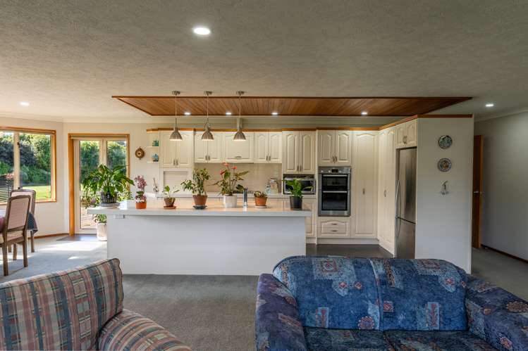 1 Spence Avenue Otatara_6