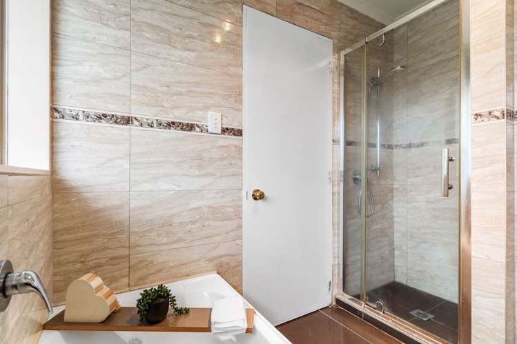 3 Gretton Court Flat Bush_9