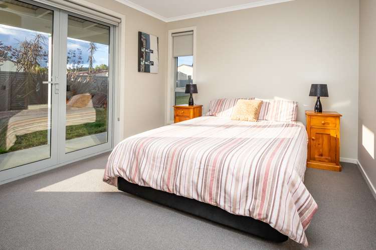 10 Motu-Au Close Manapouri_21