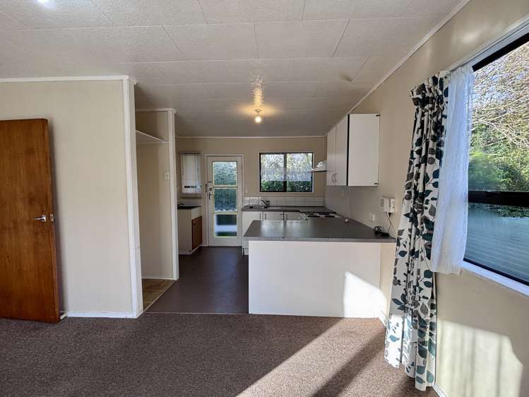 2/45A Mildmay Road Henderson_17