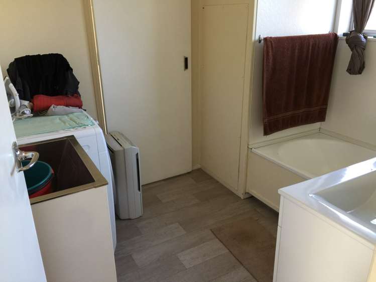 1/10 Roseburn Place Pakuranga_8