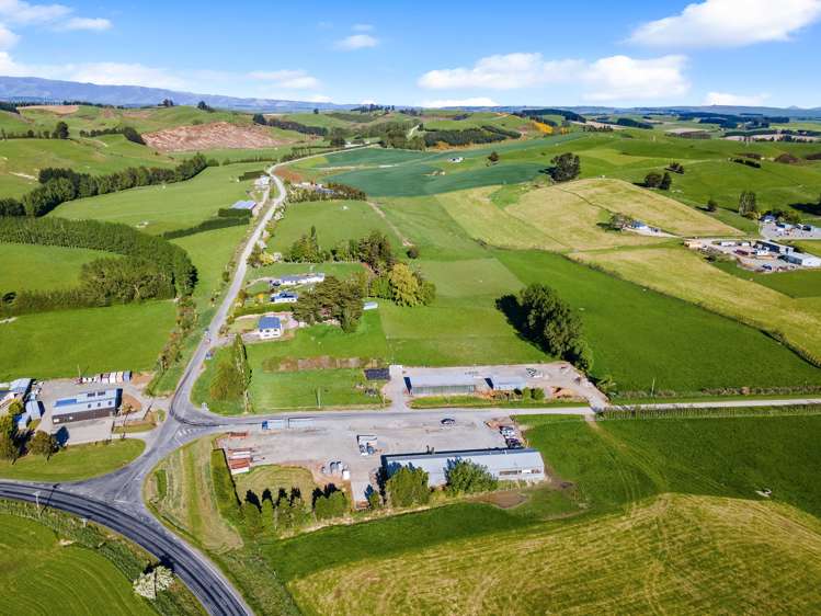 889 Donald Road Gore Surrounds_31