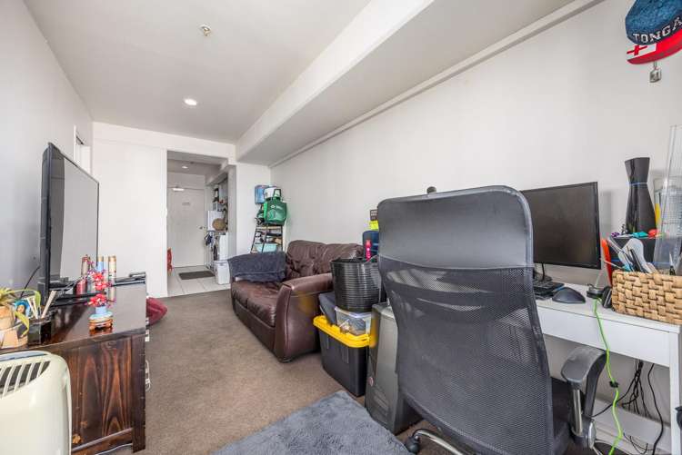 Apartment 9C/113 Vincent Street City Centre_9