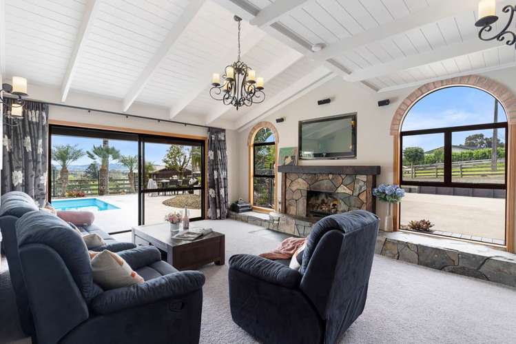 53 Awanui Rise Papakura_9