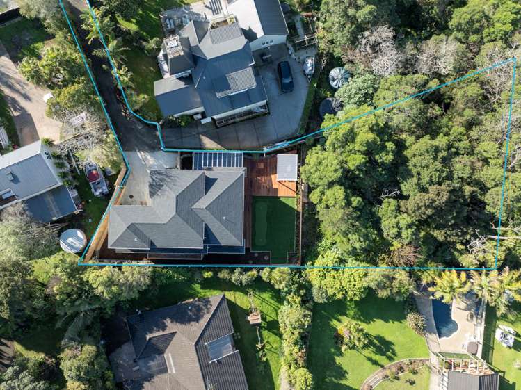 9C Olwyn Place Greenhithe_15