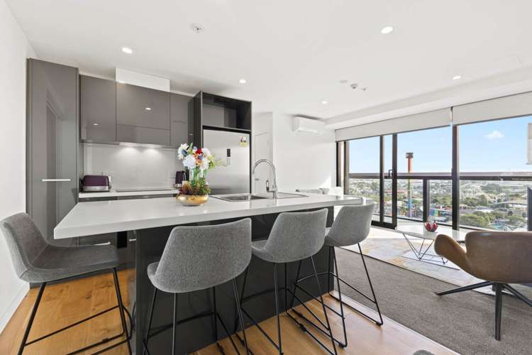 1004/8 Lakewood Court Manukau_5