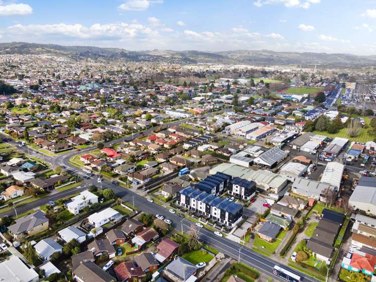 11/12 Ingram Street Papakura_10