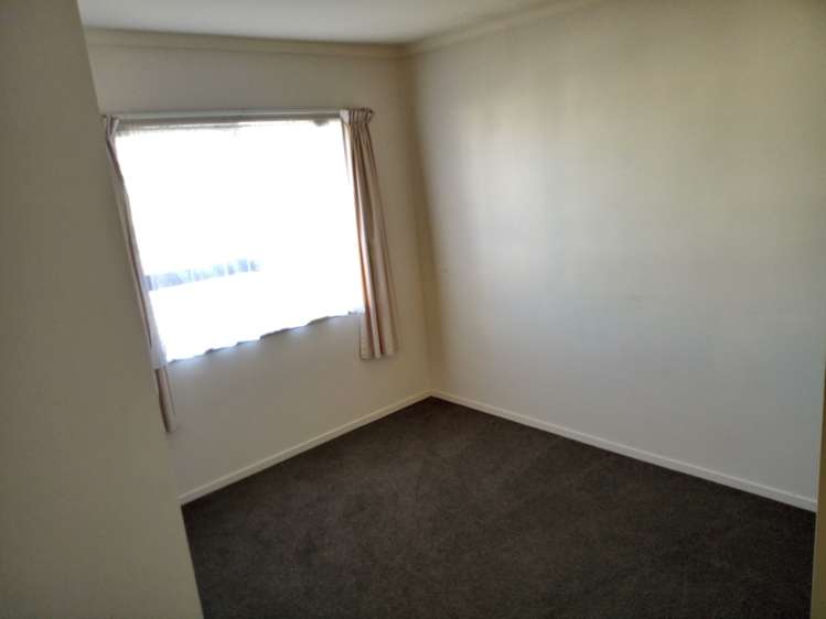 2/4 Charlenne Close Ranui_6