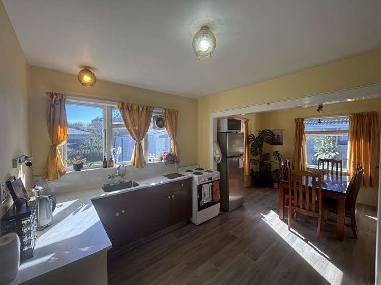 152 Springs Road Hornby_1