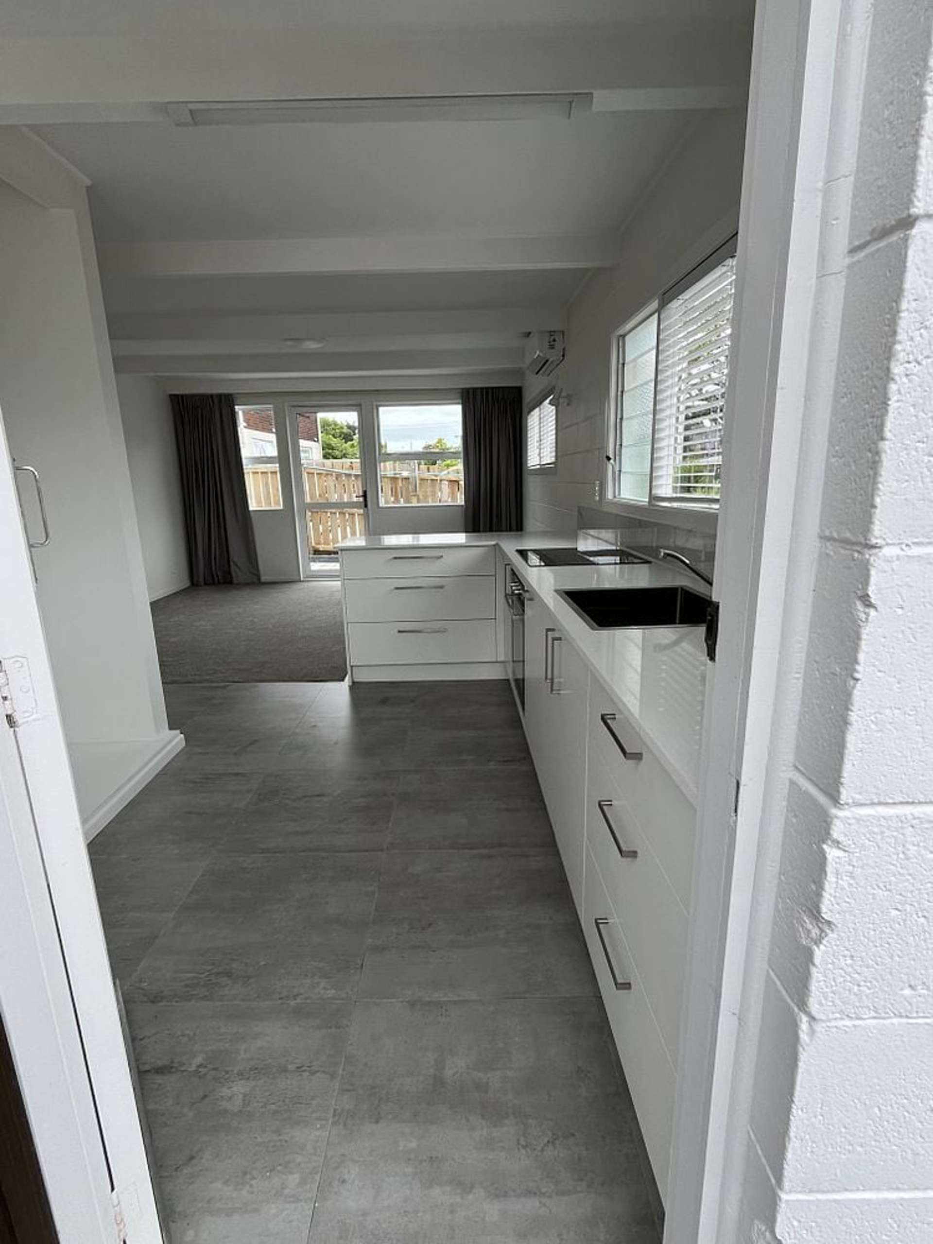 1/22 McDonald Crescent Mount Wellington_0