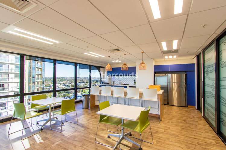 Level 17/5-7 Byron Avenue Takapuna_4