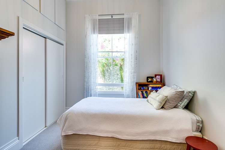 7a Bay View Road Bluff Hill_13