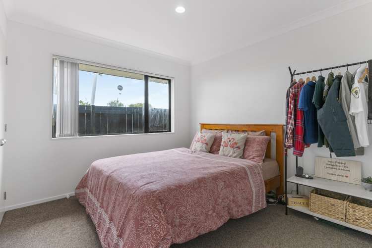 1 Old Park Place Takanini_6