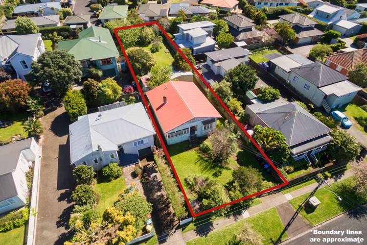 36 Heretaunga Avenue Onehunga_10