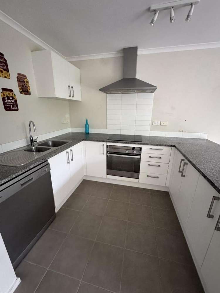 1/146C Glengarry Road Glen Eden_4