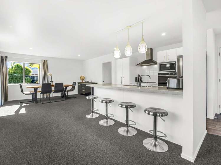 49 Bradbury Avenue_1